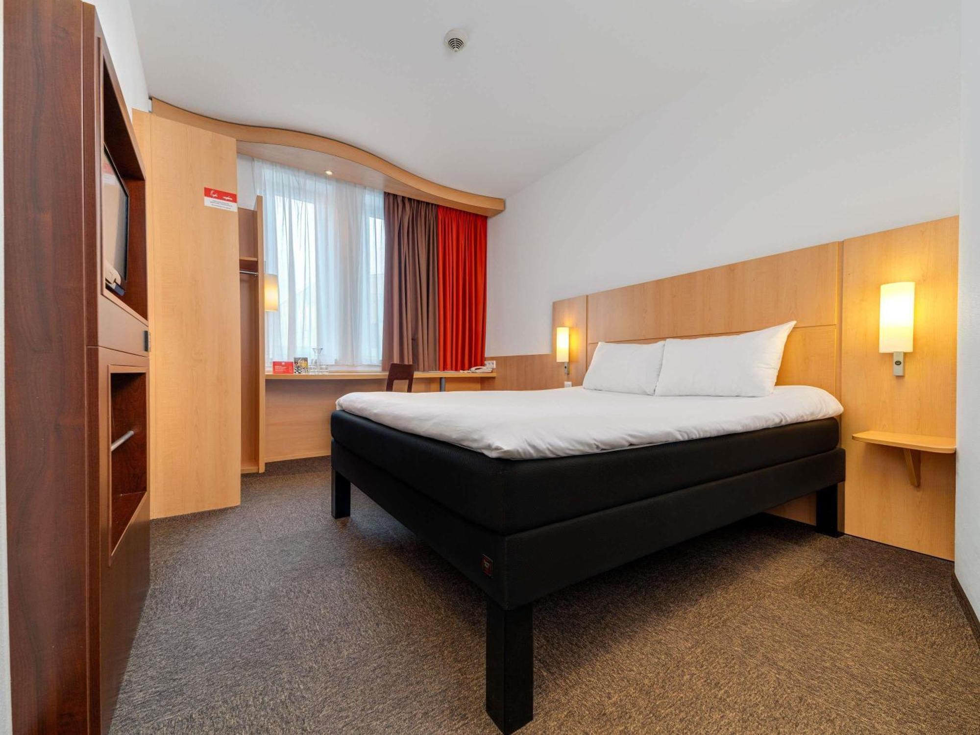 Standard Family Room with One Double Bed and One Single Bed