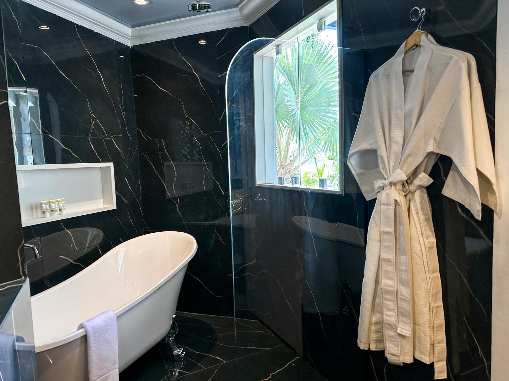 Suite Exclusive avec Balcon - Vue sur Océan
