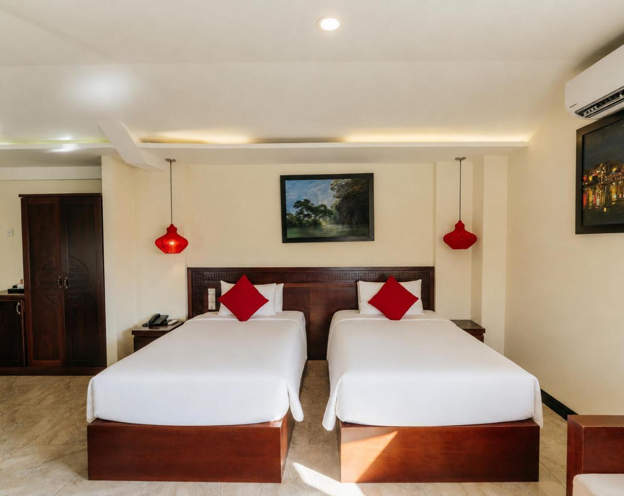 Penthouse Twin/Double Room