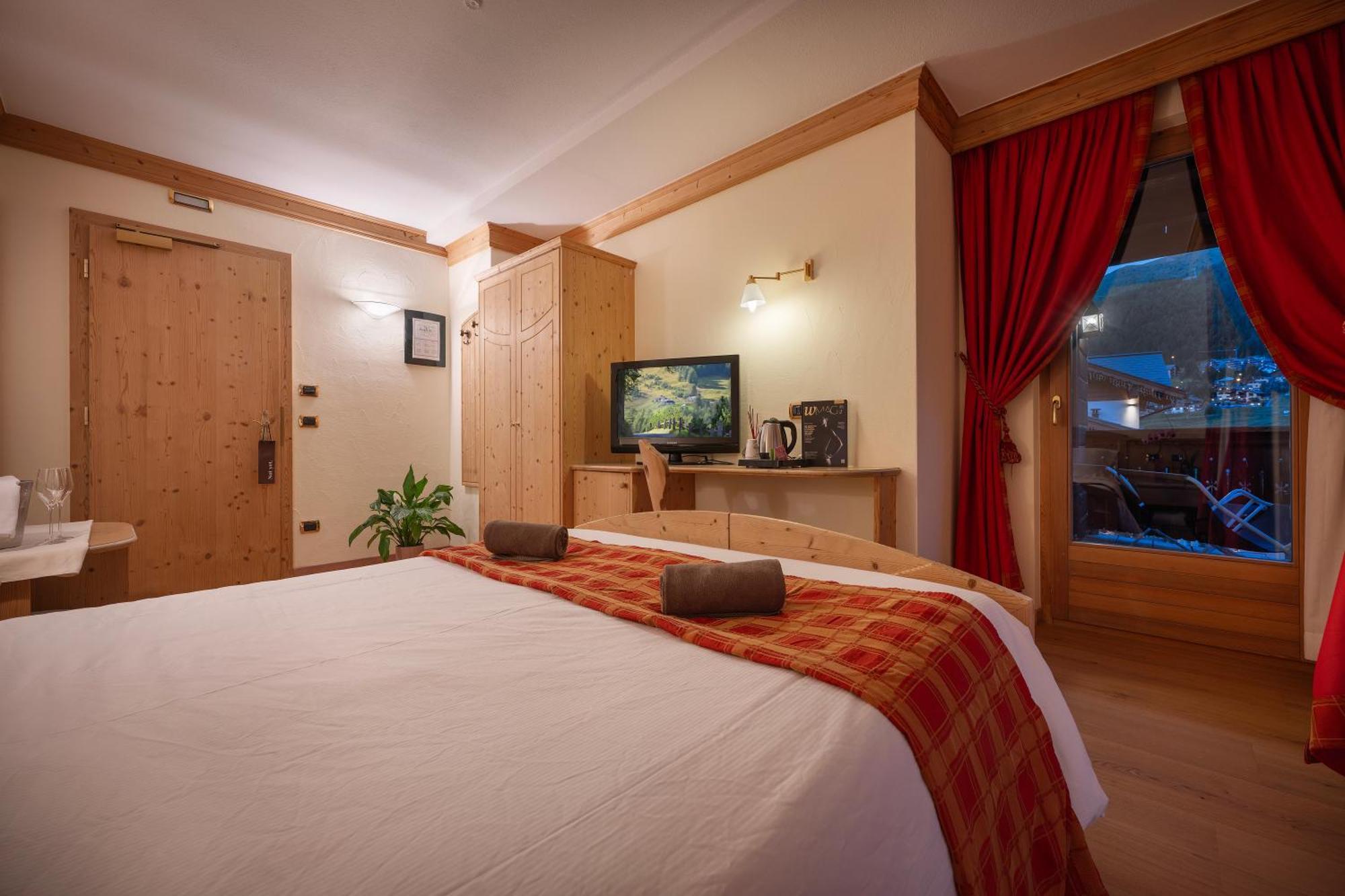 Double Room Spa Bath