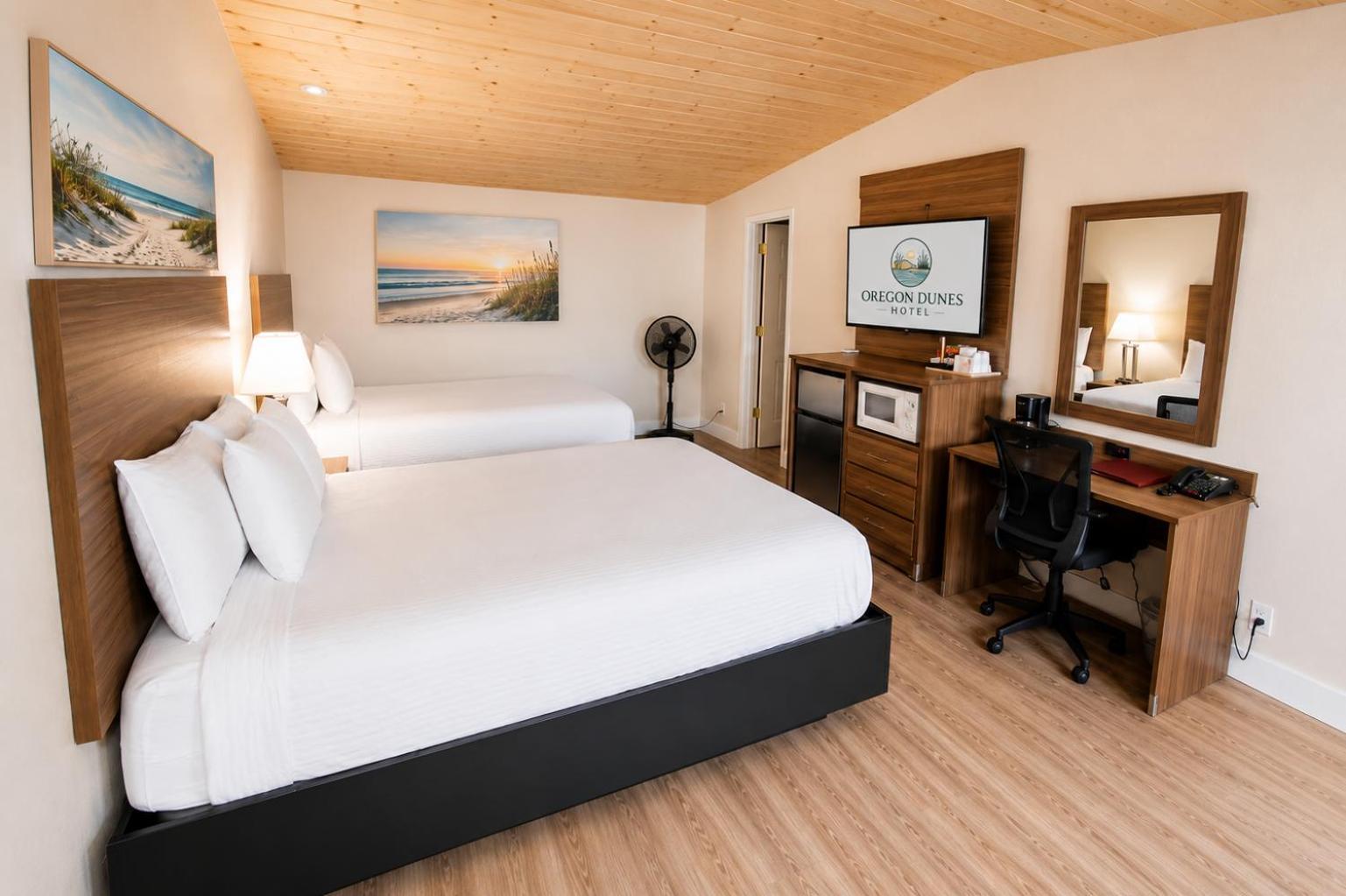 Queen Room Two Queen Beds