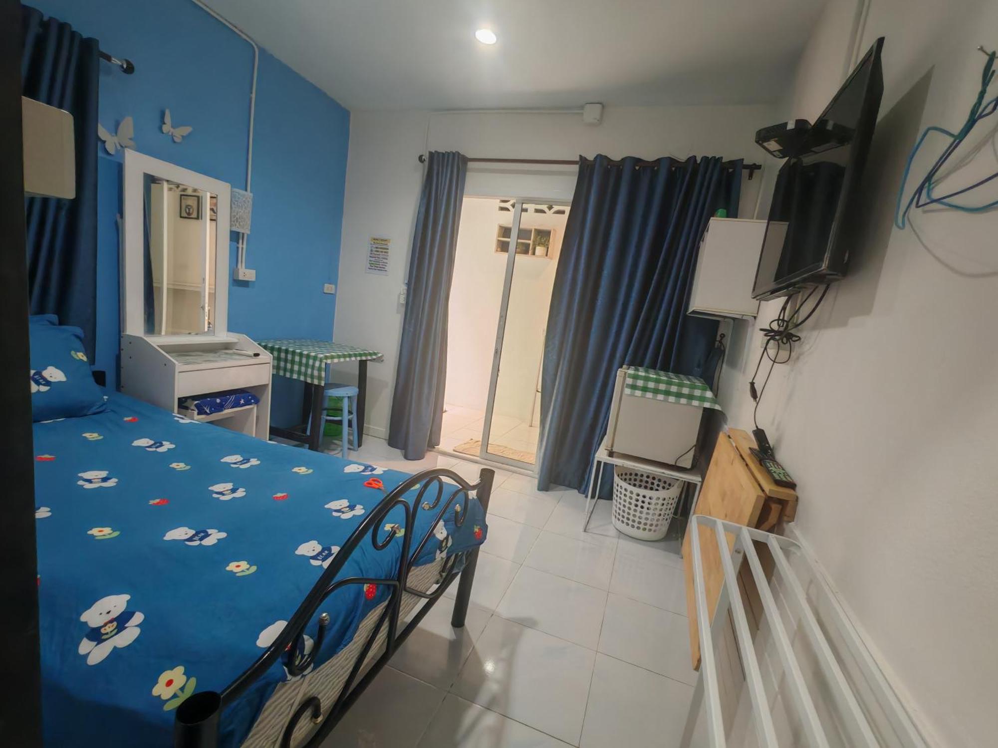 Small Single Room
