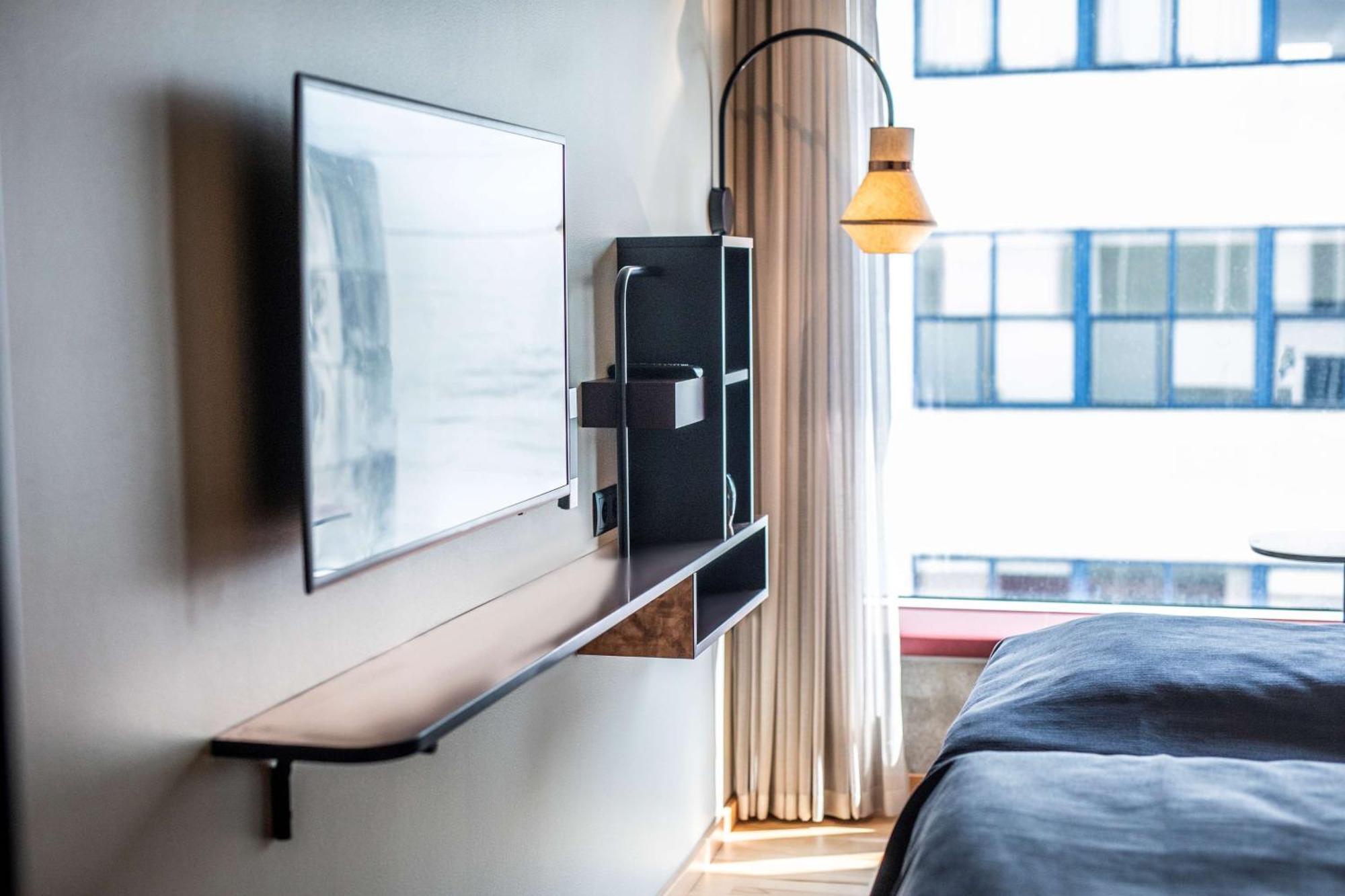 Superior King Plus Room