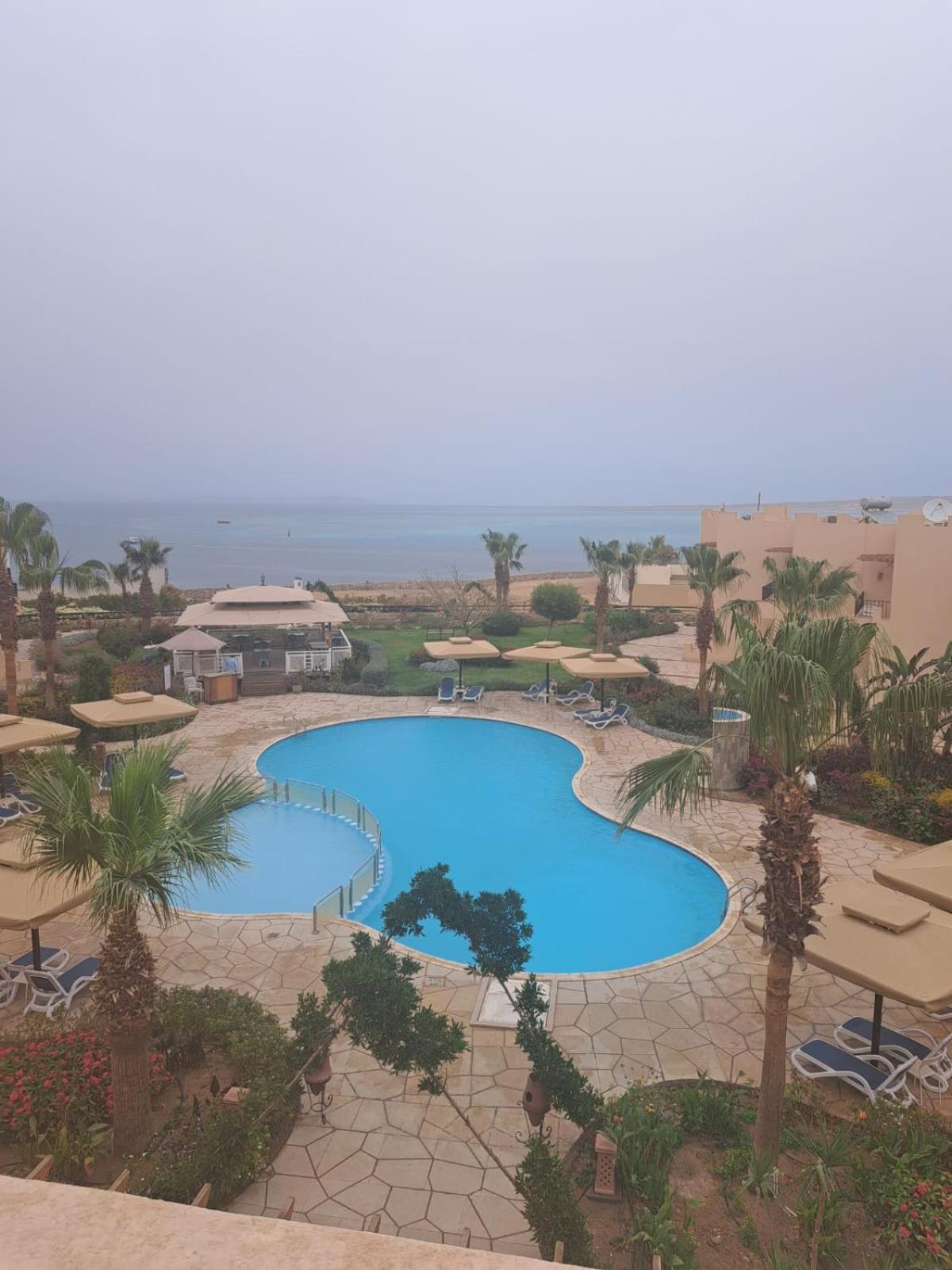 Suite Pool View