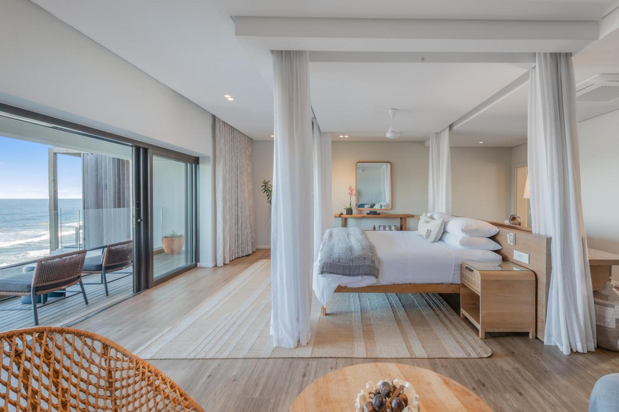 King Suite with Sea View