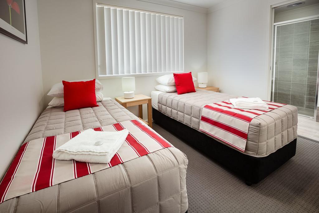 Two-Bedroom Apartment,179054355:JPEG