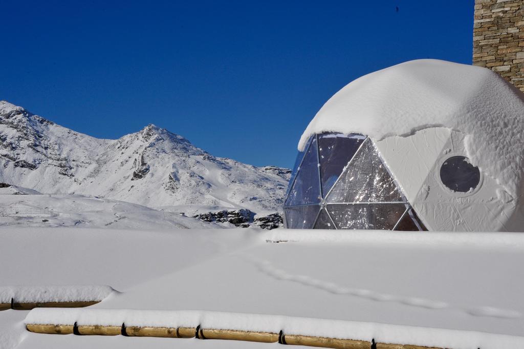 Igloo-Pod Hot Tub