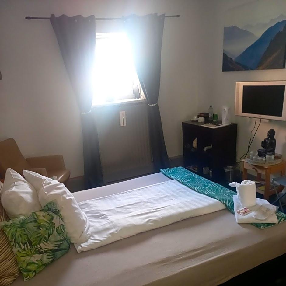 Single Room Shared Shower Toilet