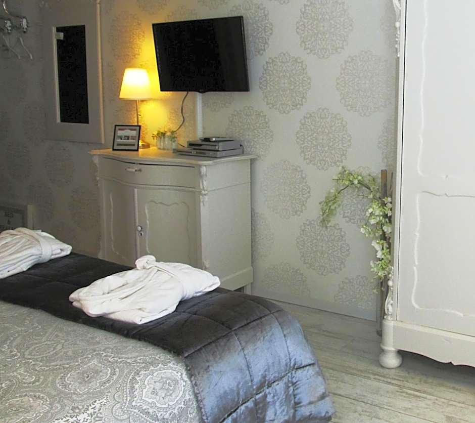 Doppelzimmer mit Badewanne