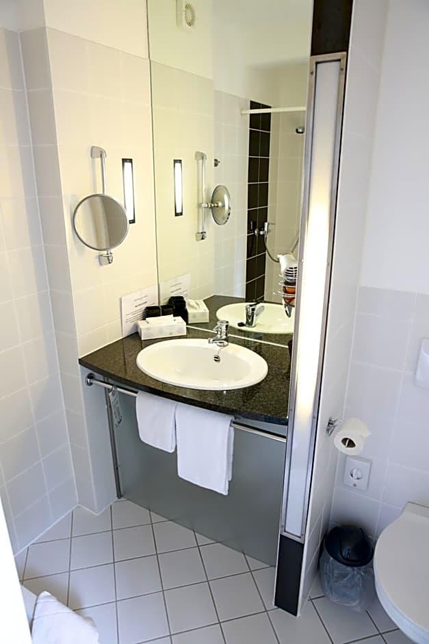 Small Twin Room