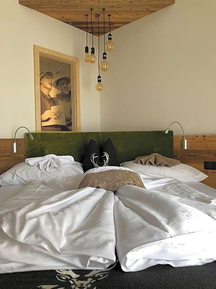 Doppelzimmer mit Balkon