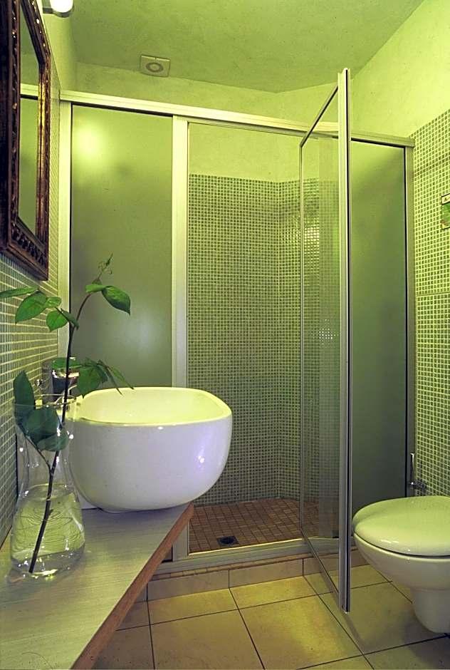 Double or Twin Room Bike