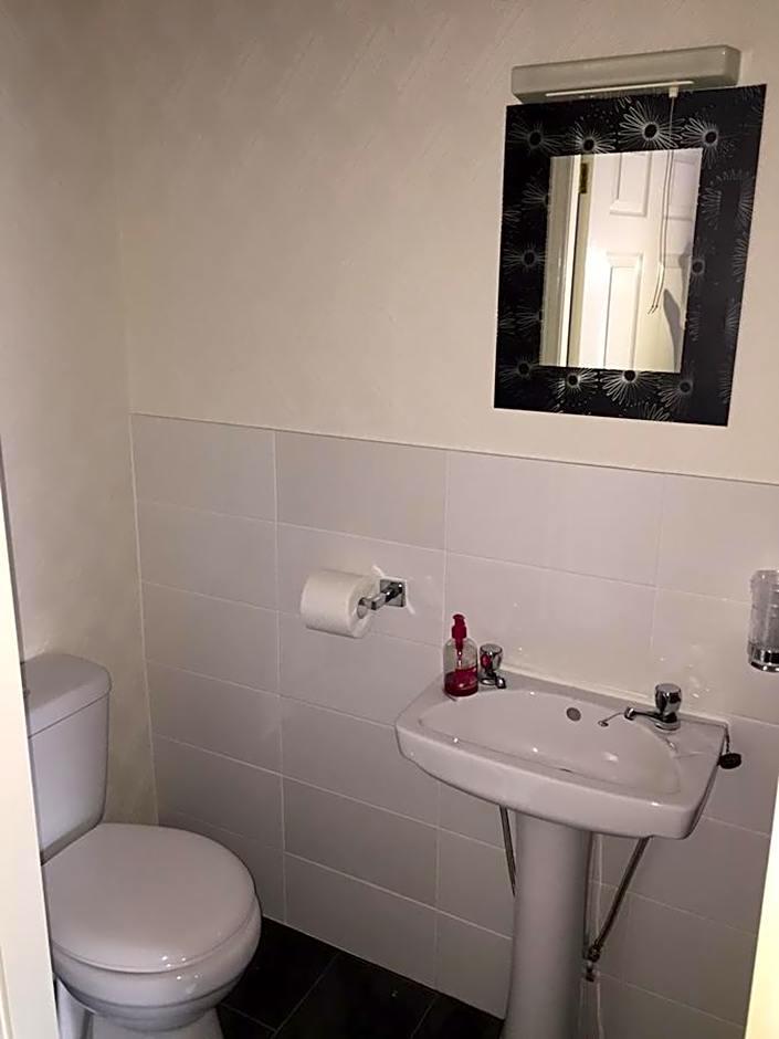Eenpersoonskamer met Gedeelde Badkamer