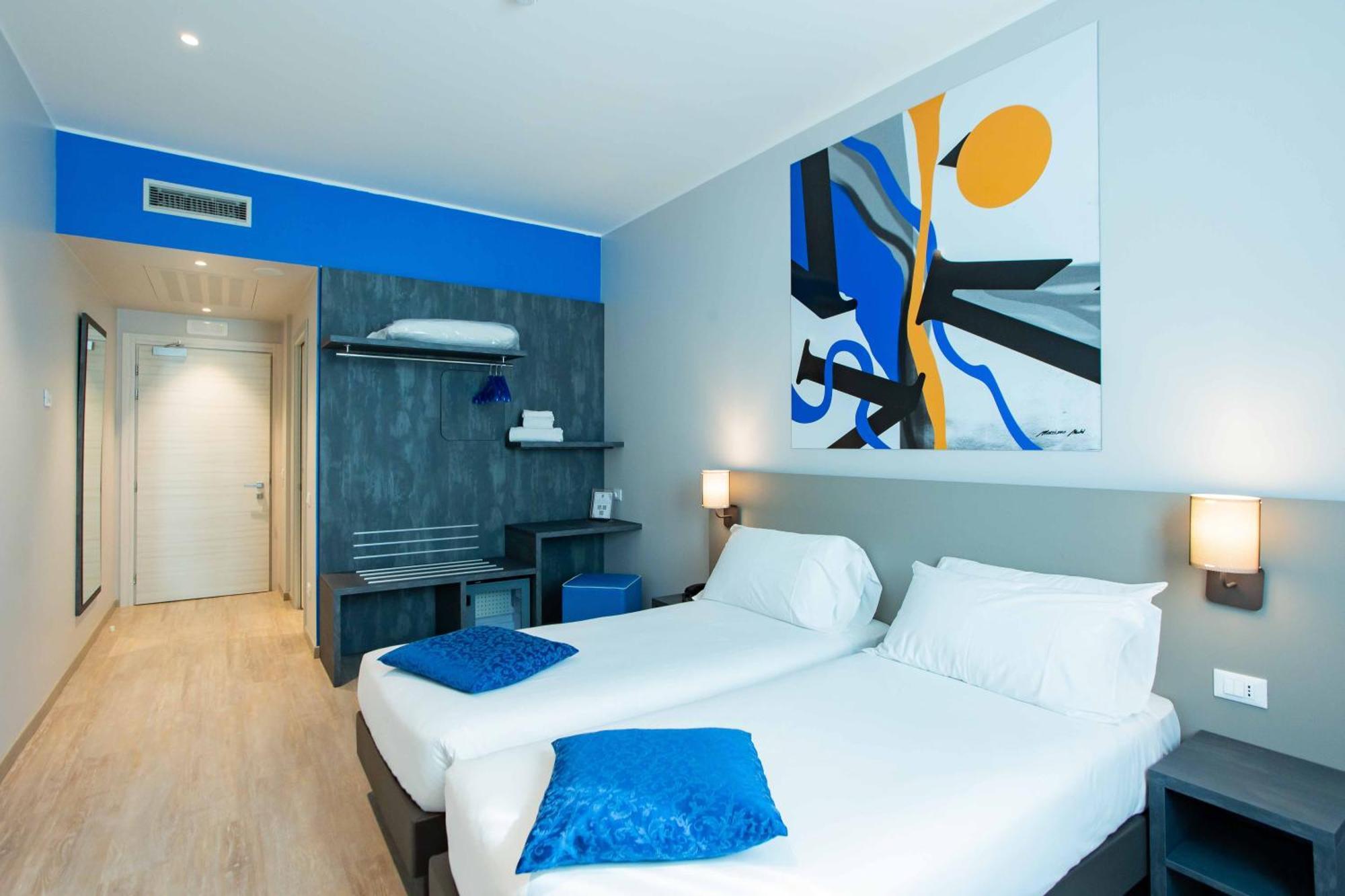 Economy Twin Room