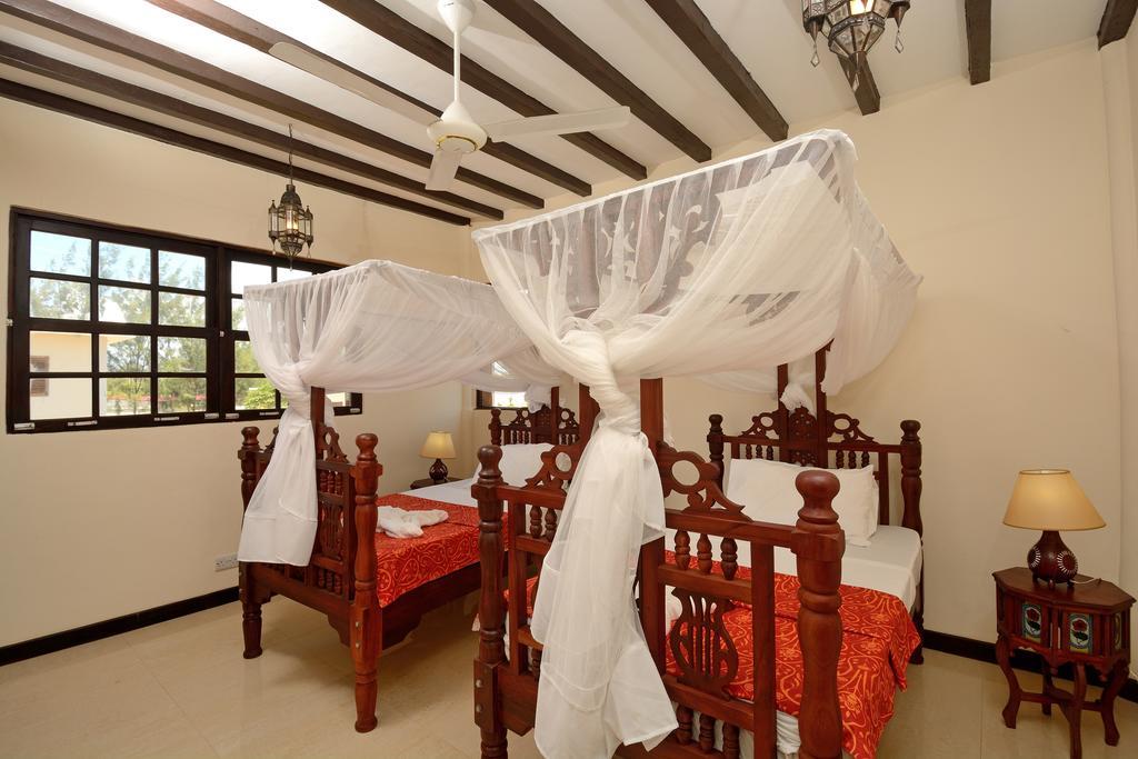 Villa 4 Chambres avec Piscine Privée - Côté Océan