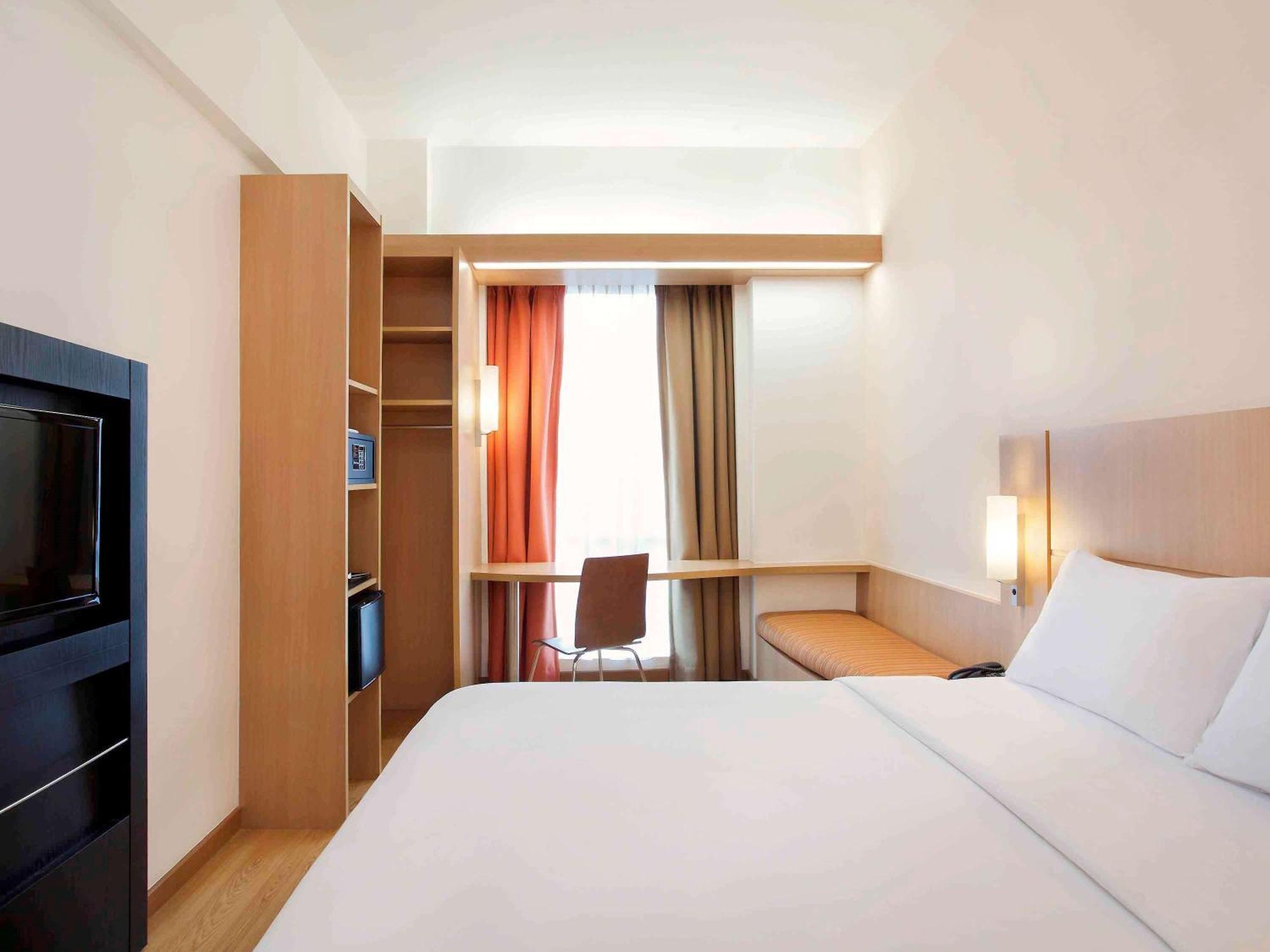Kamar Standard Queen