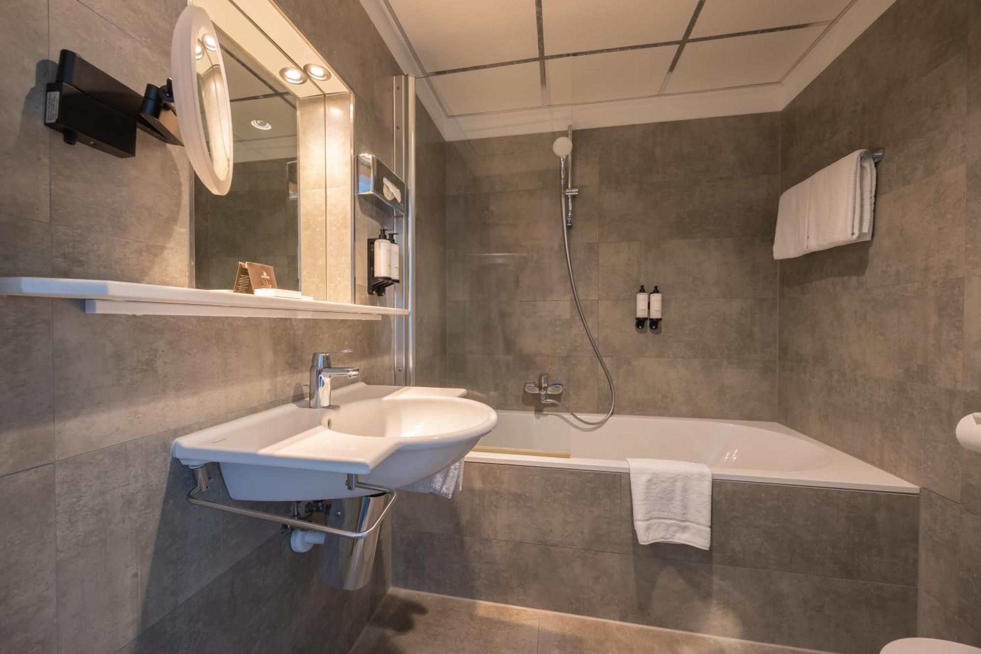 Deluxe İki Yataklı/Çift Kişilik Oda