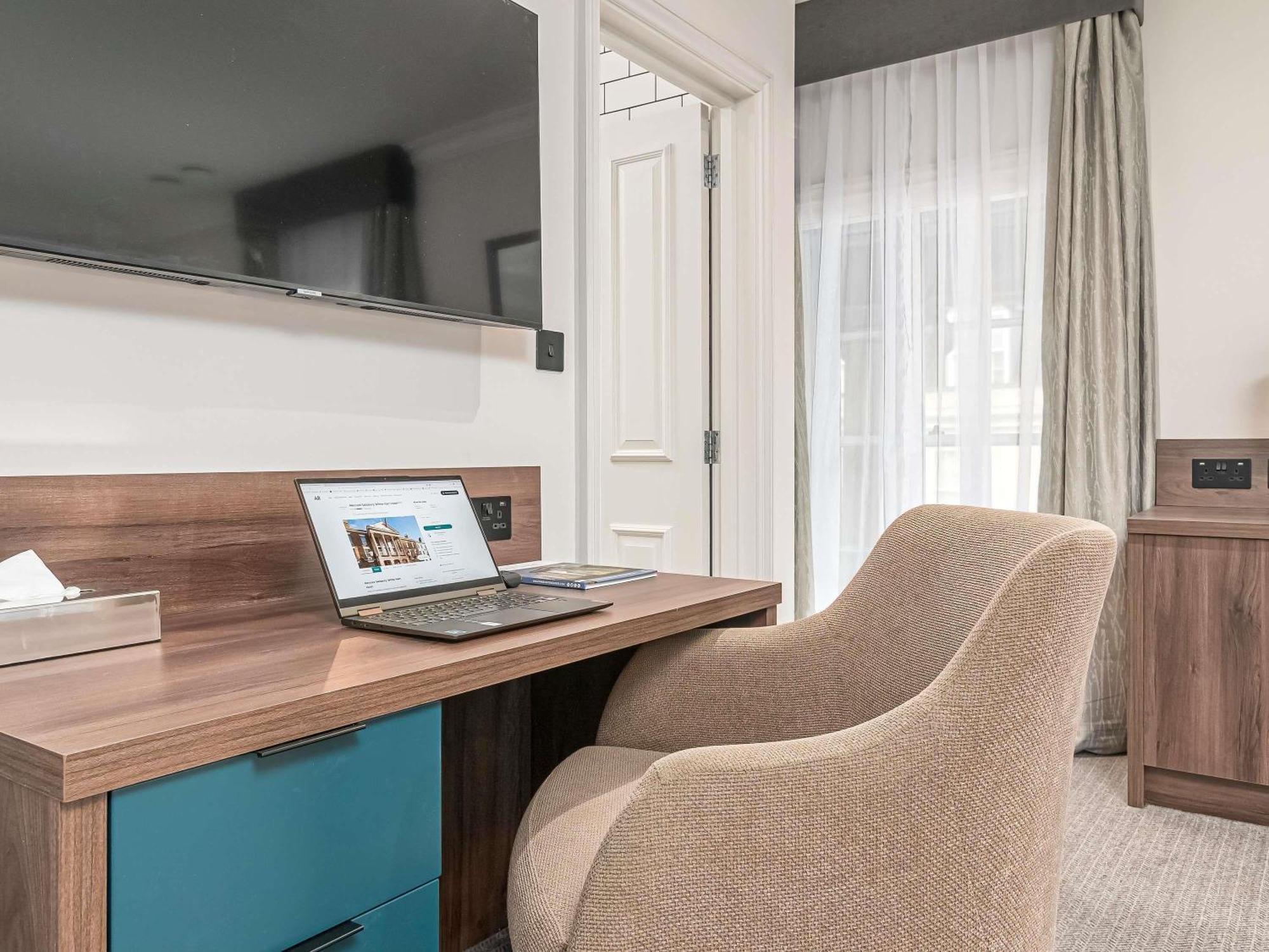 Classic Double Room
