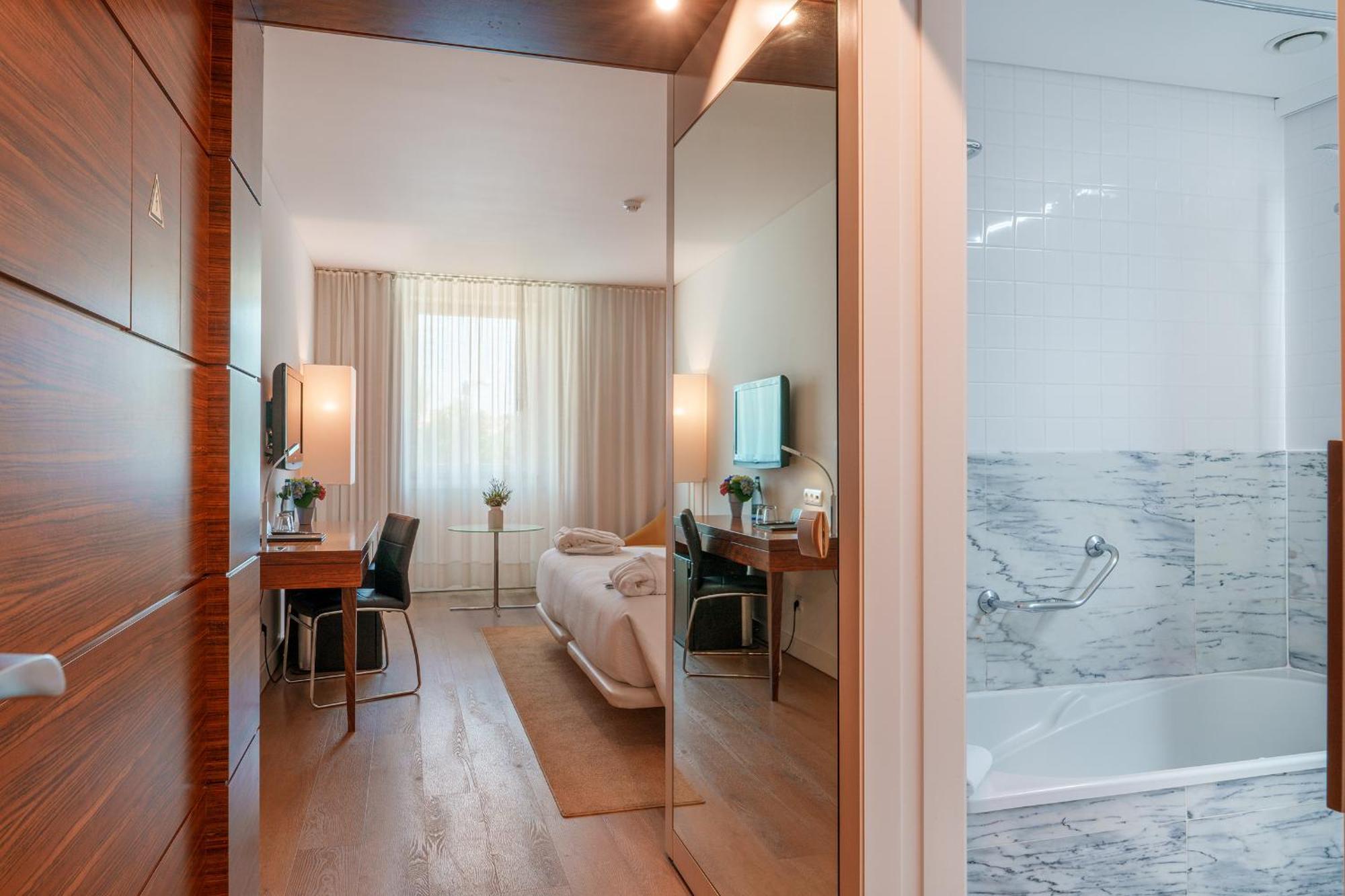 Superior Single Room