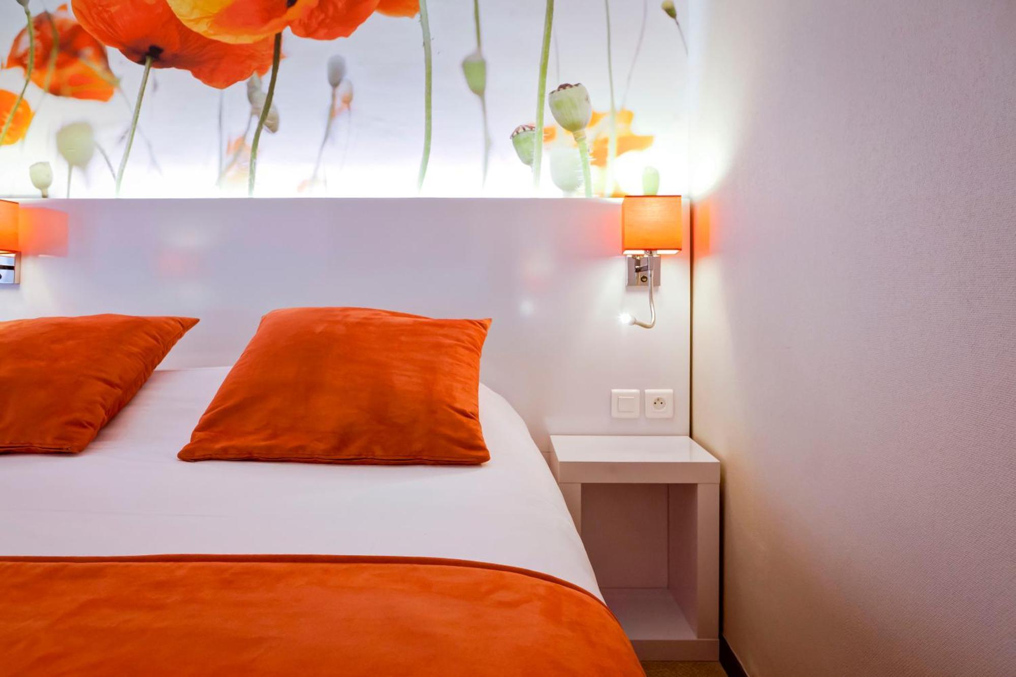 Comfort Queen Room