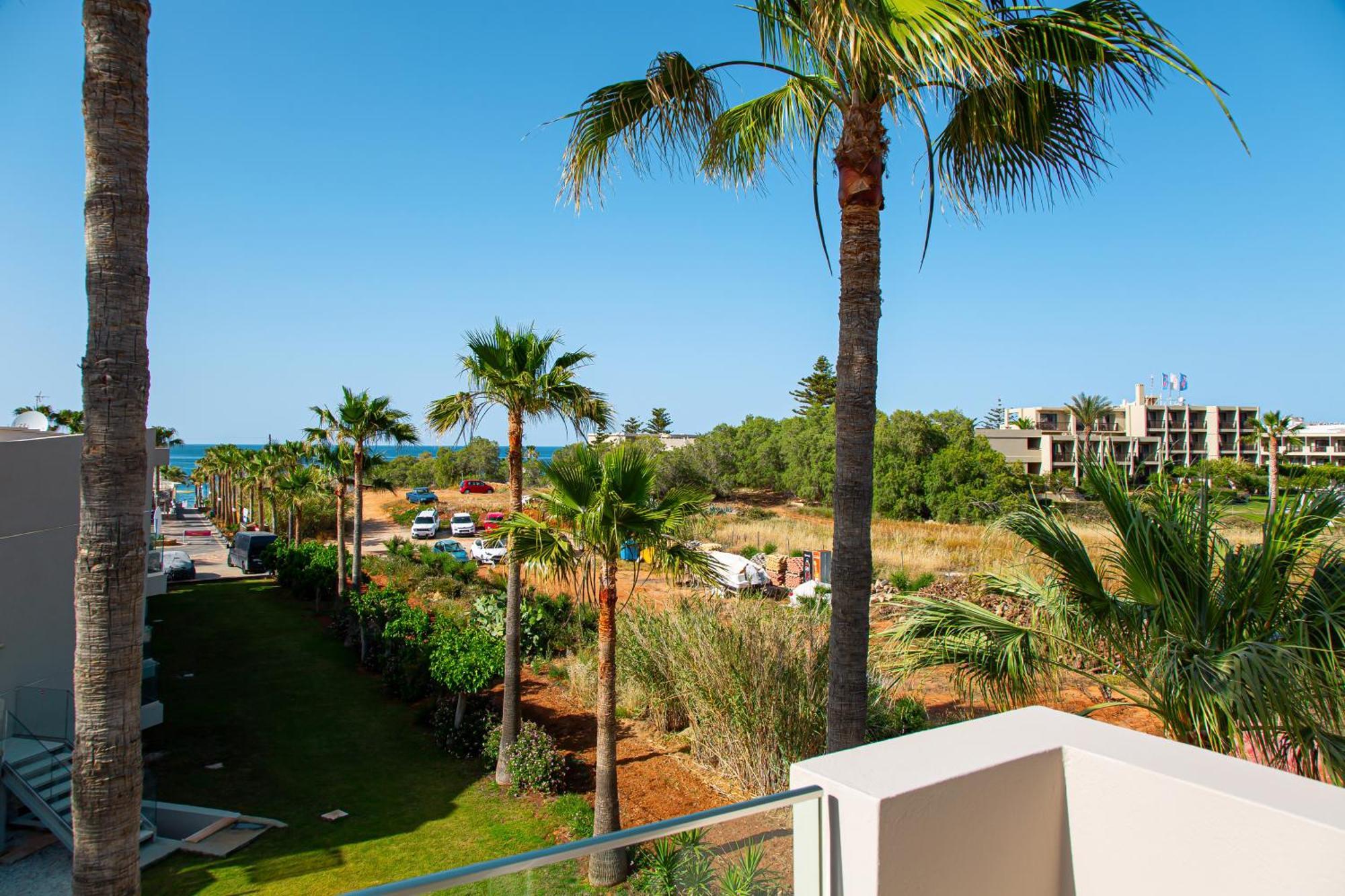 Premium Triple Room Side Sea View