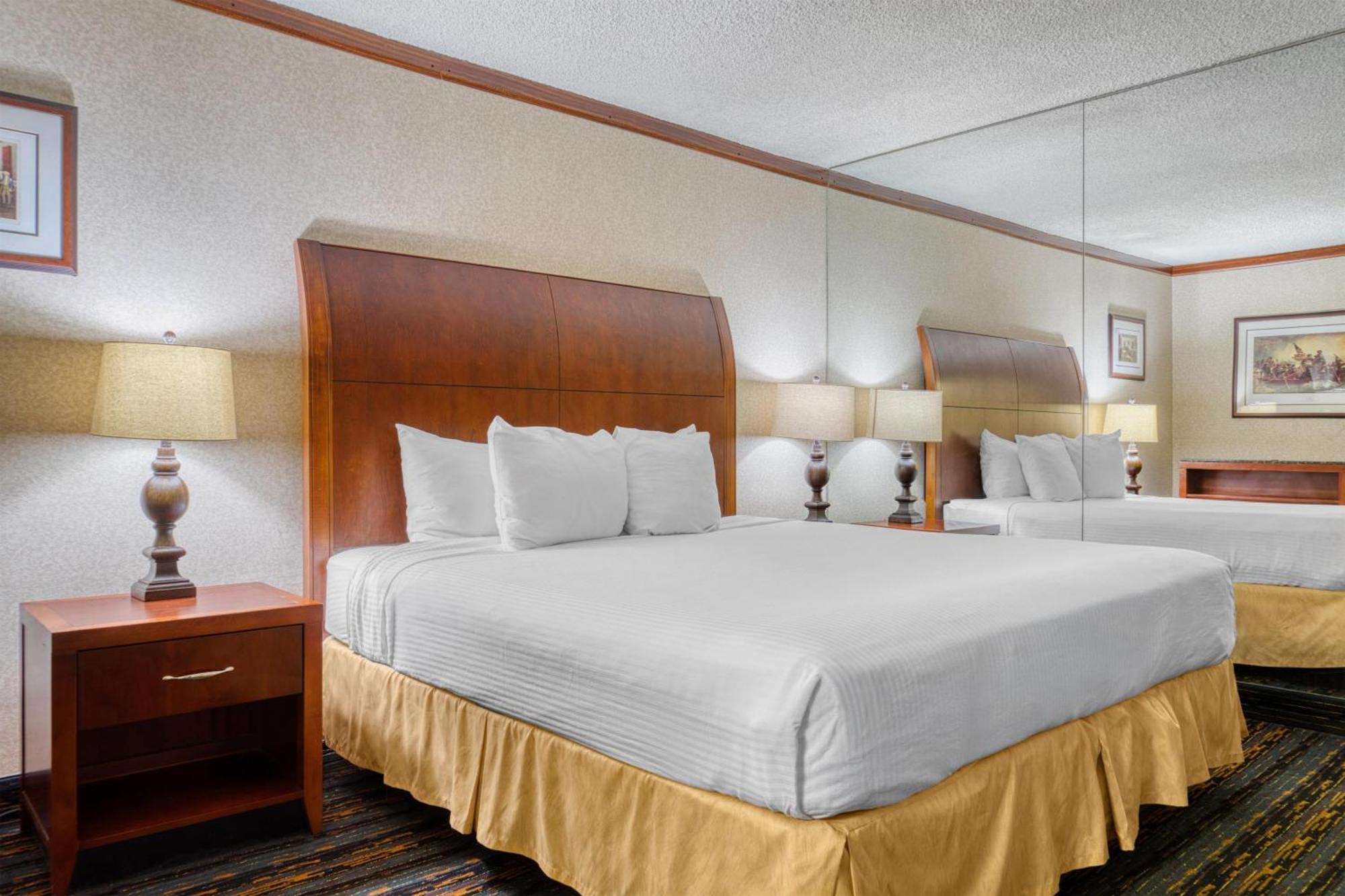 Two-Room King Suite with Sofa Bed - Non-Smoking