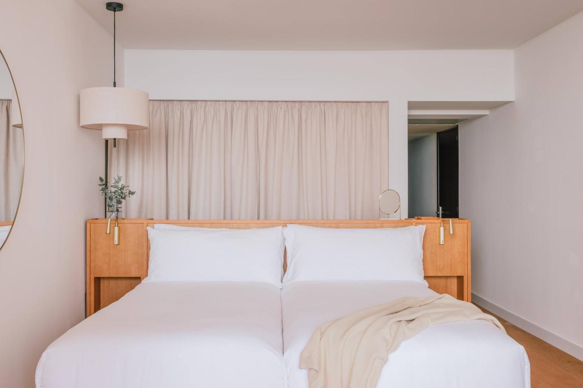 Deluxe Room Sea View Disability Access