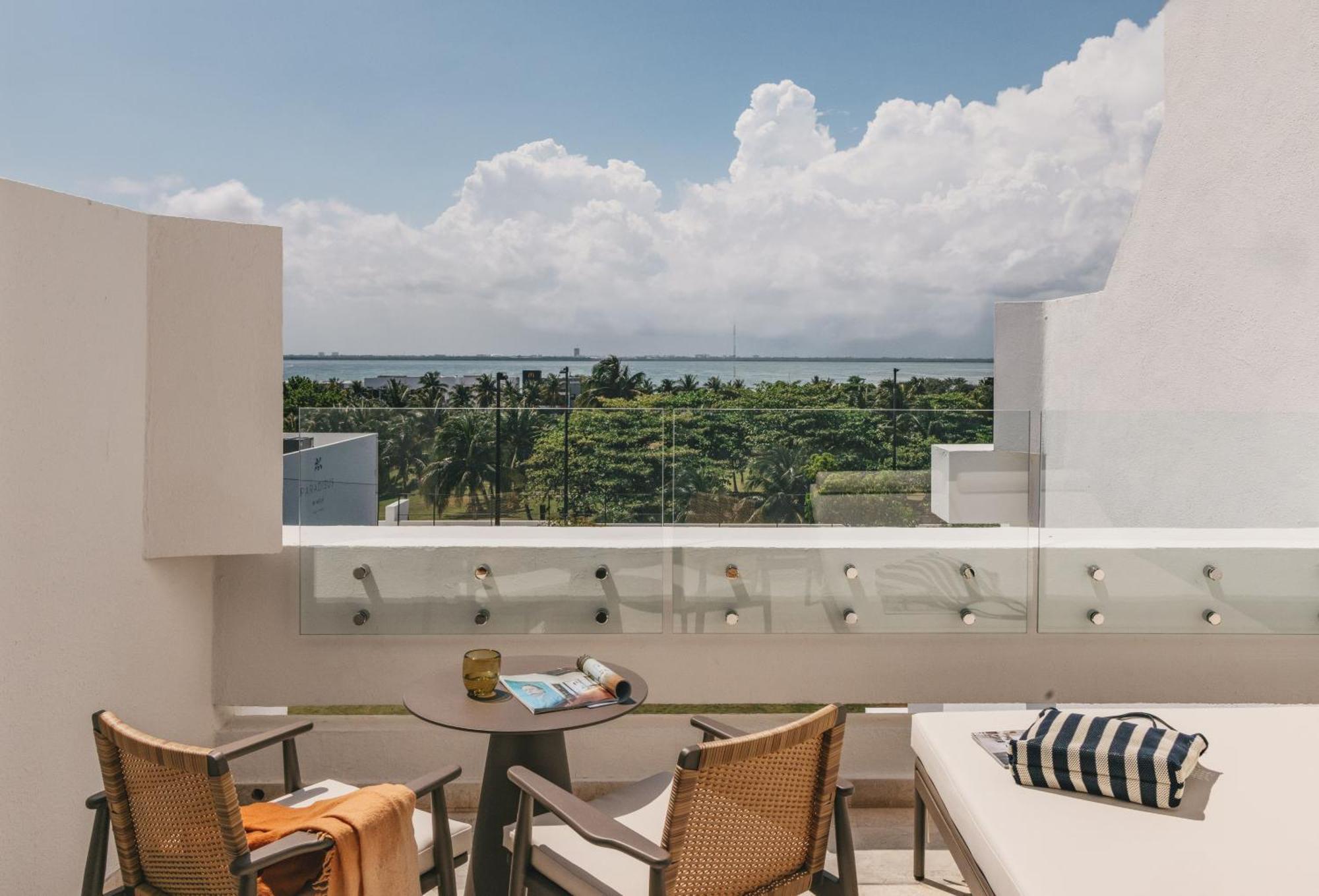 The Reserve Suite Sunset View Adults Only