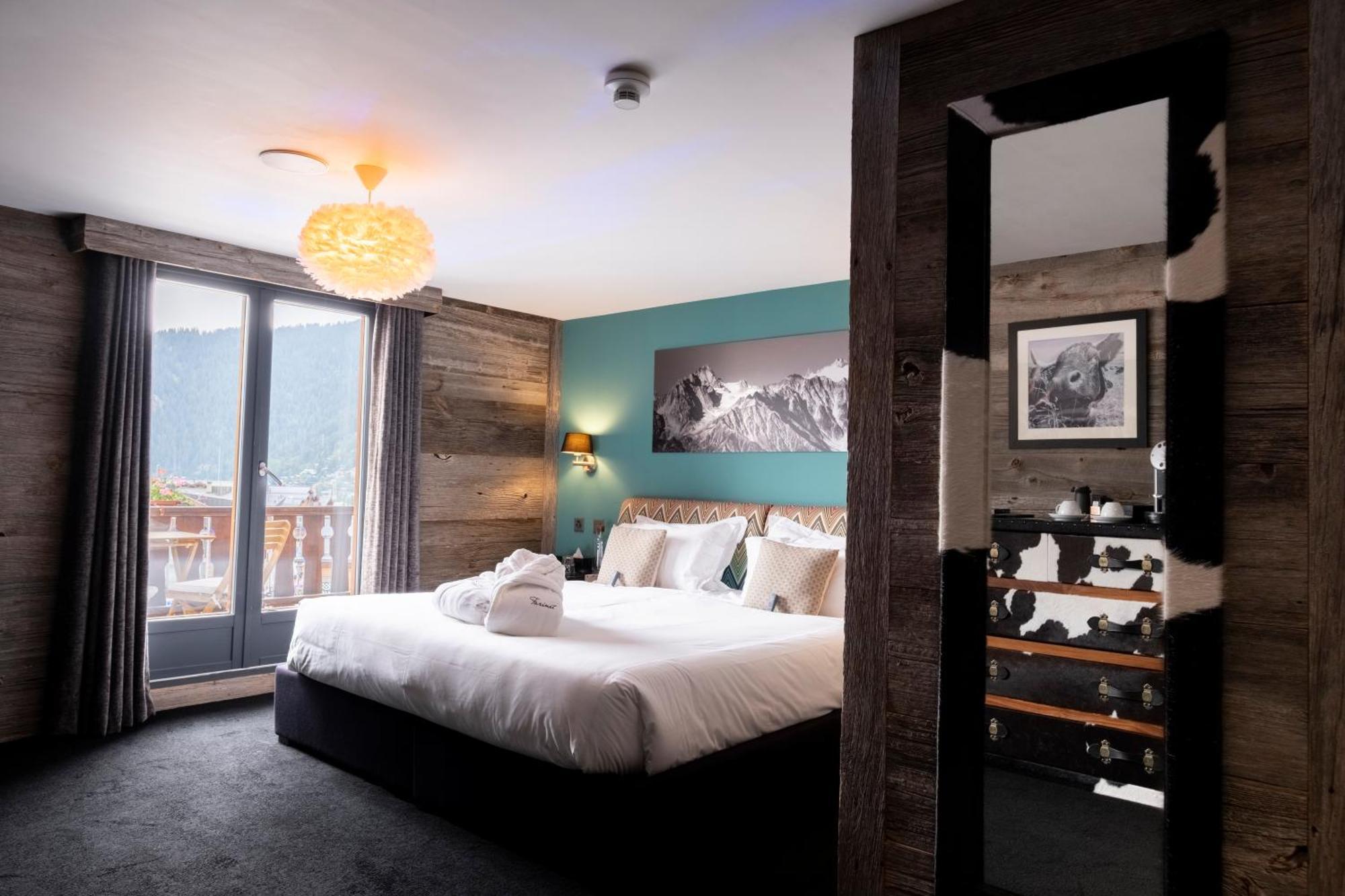 Standard Double or Twin Room Balcony