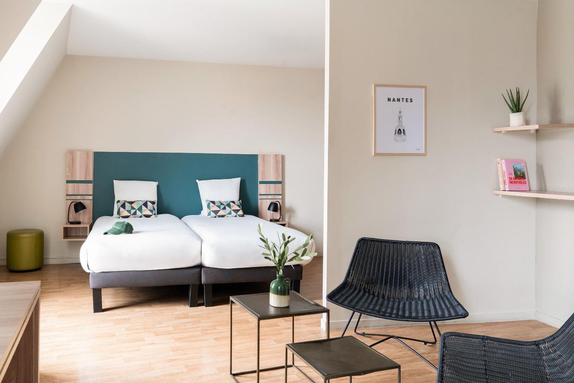 Superior Apartment