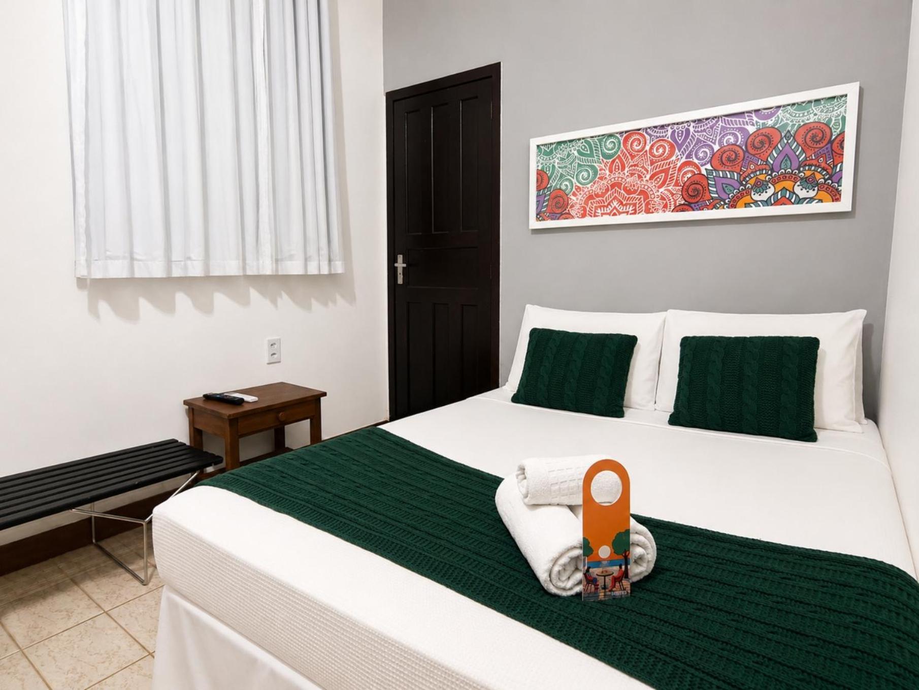 Economy Room