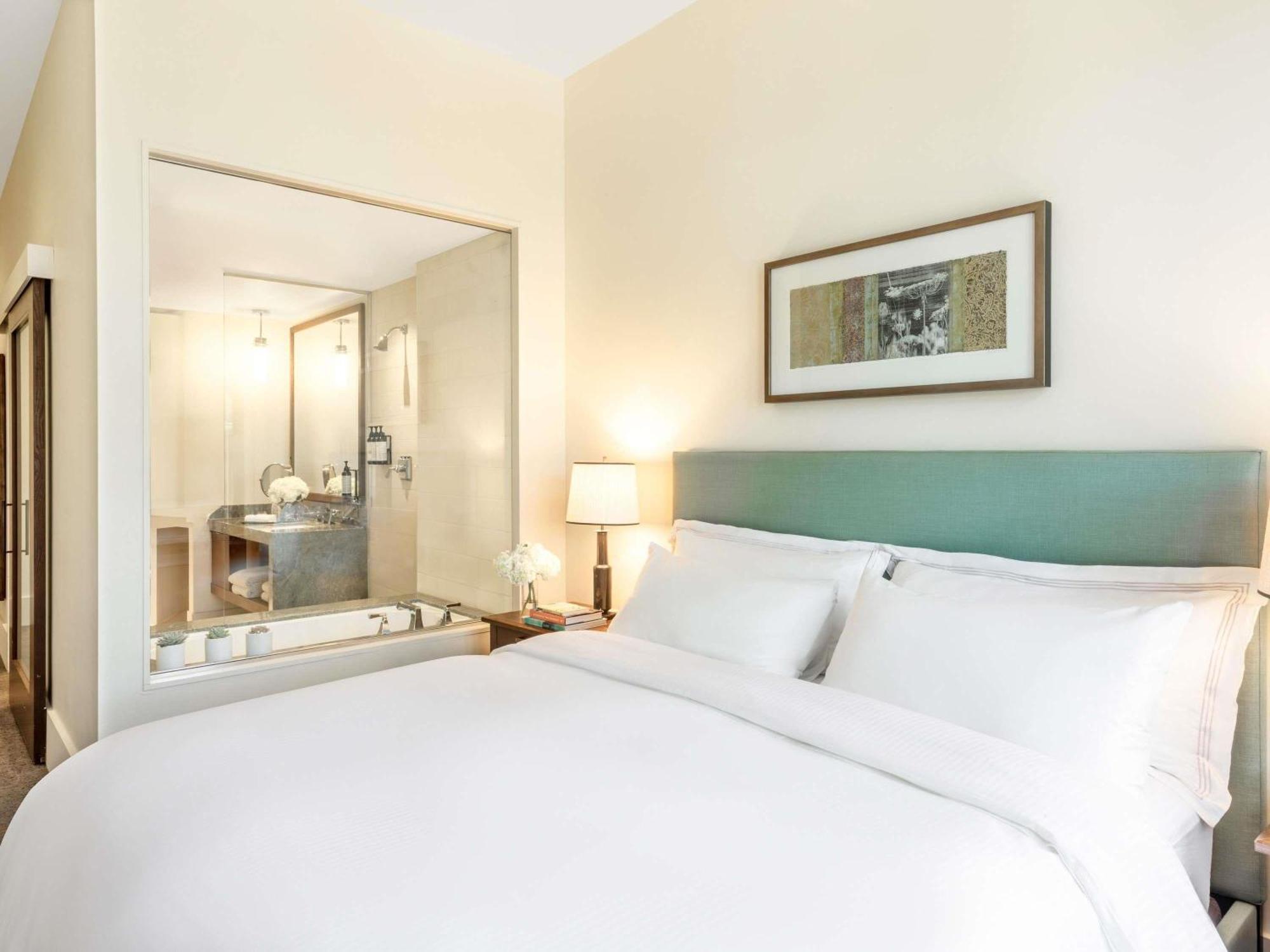 Two Bedroom Bay View Residence Two King Beds Sofa bed