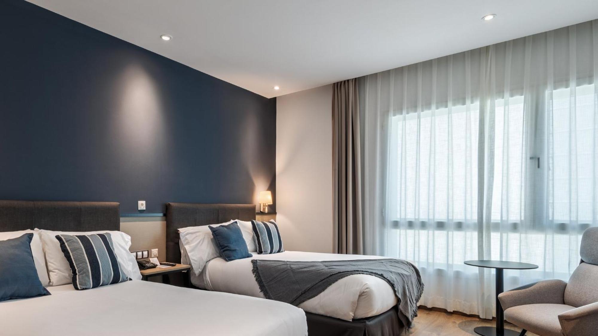 Standard Zweibettzimmer mit 2 Einzelbetten