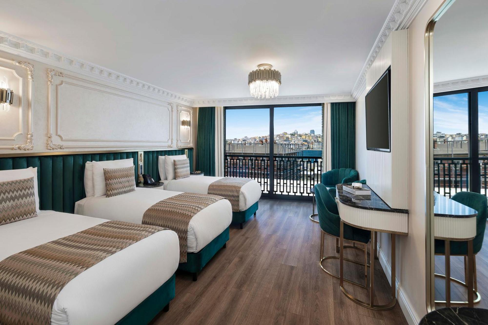 Superior Triple Room