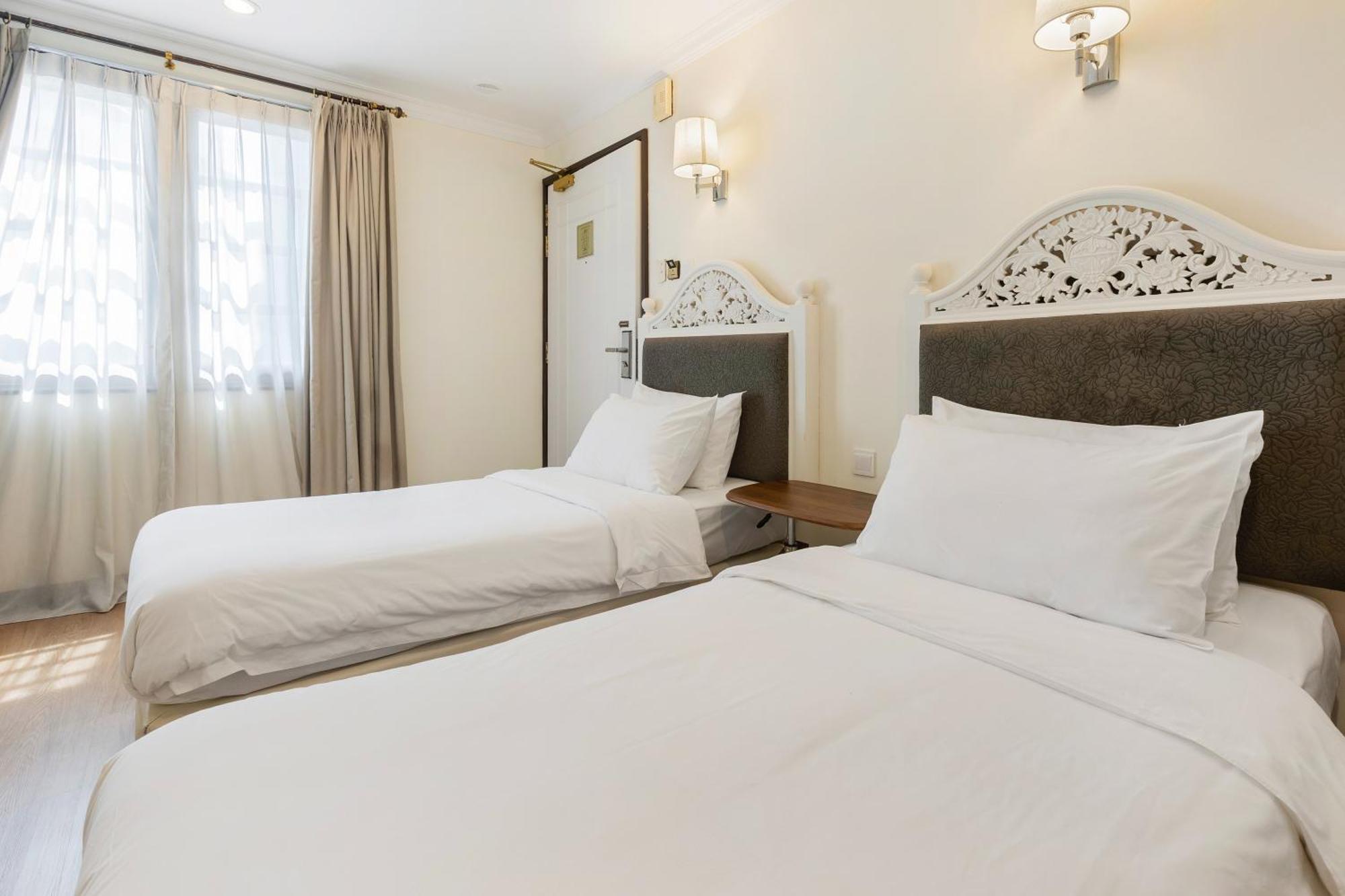 Deluxe Tweepersoonskamer met 2 Aparte Bedden