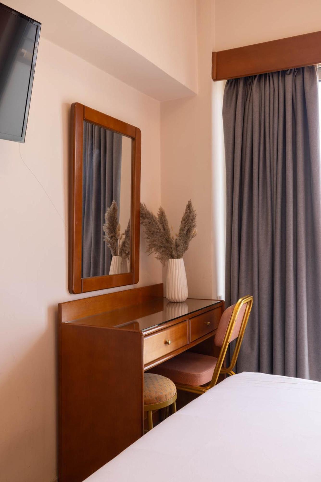 Standard Double or Twin Room Balcony