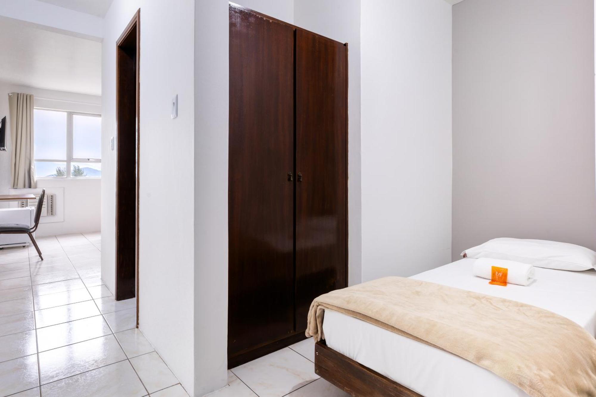Luxury Triple Room