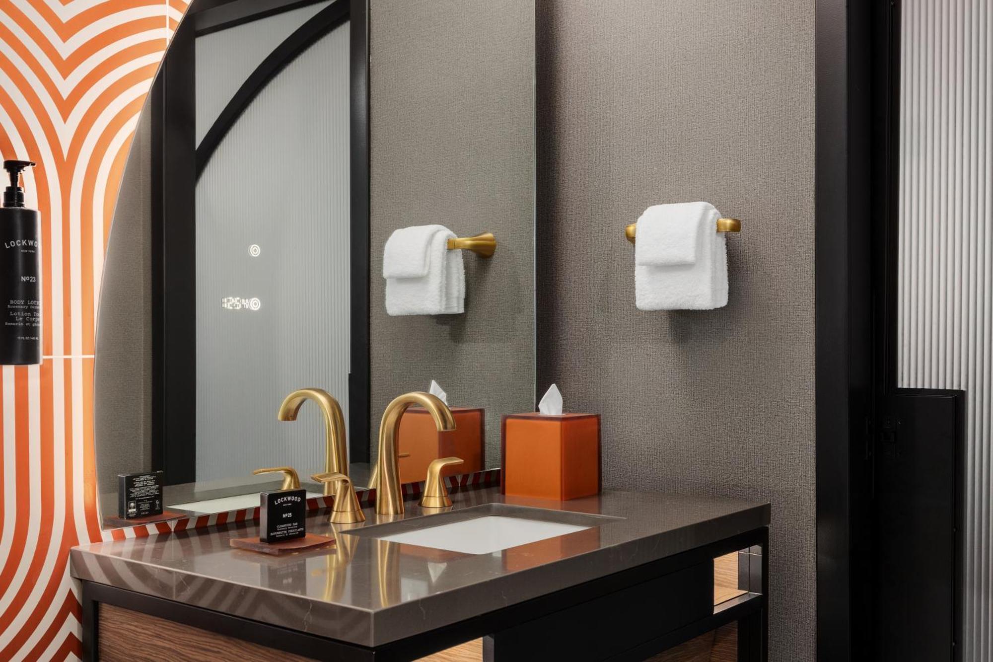 Junior King Suite Mobility Accessible