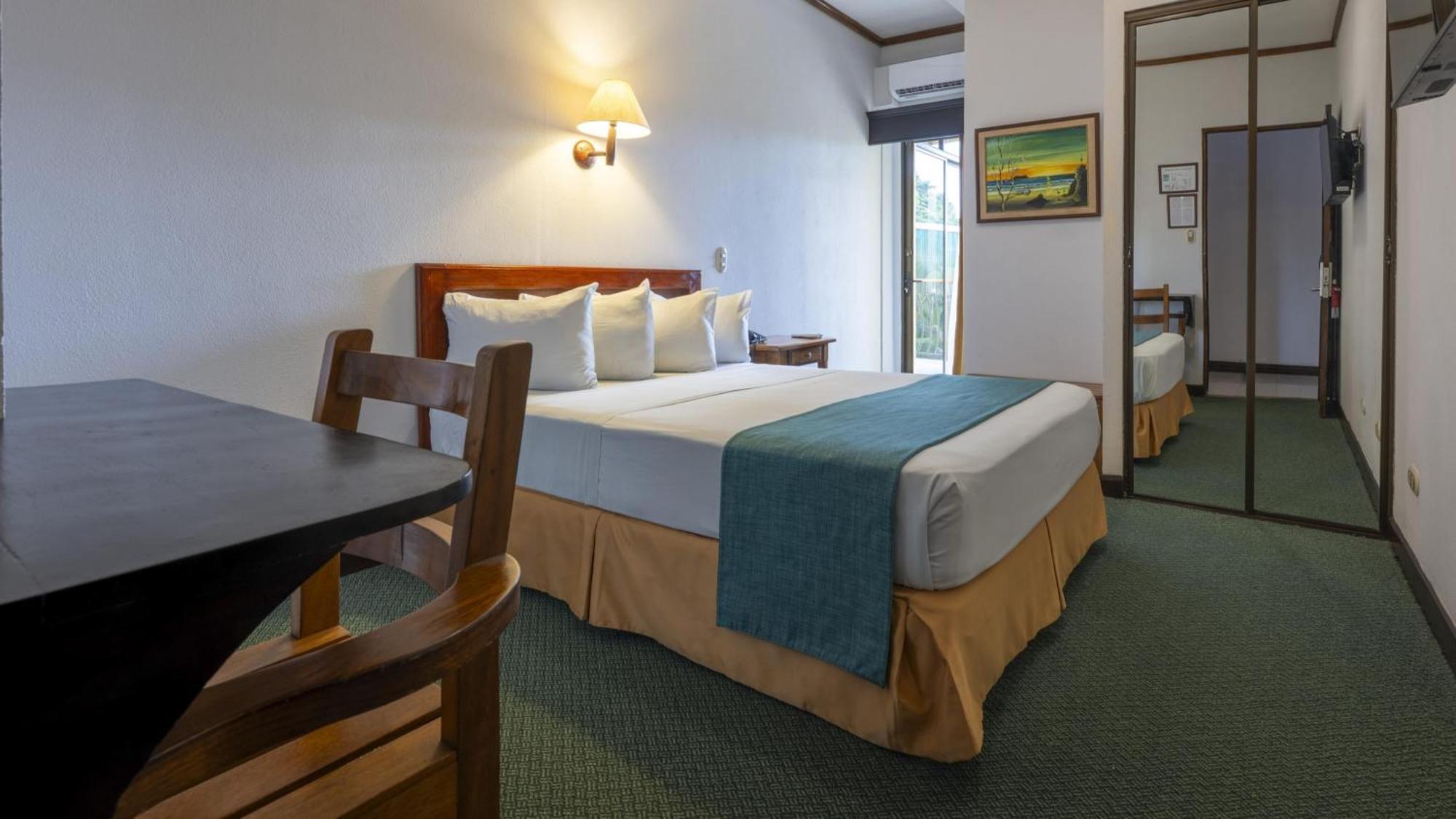 Standard Double Room - Non-Smoking
