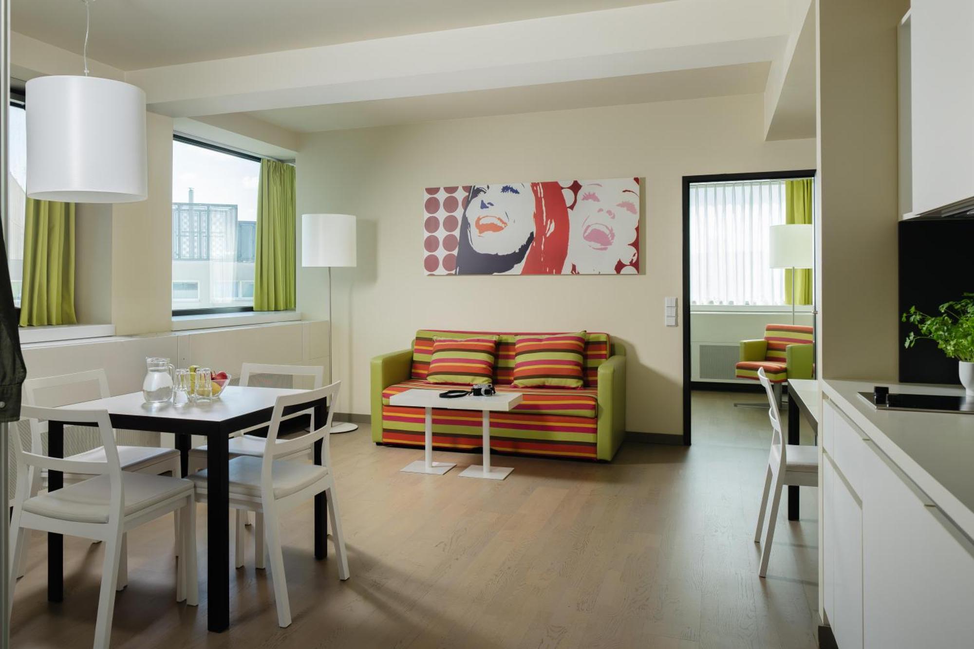 Studio Apartment