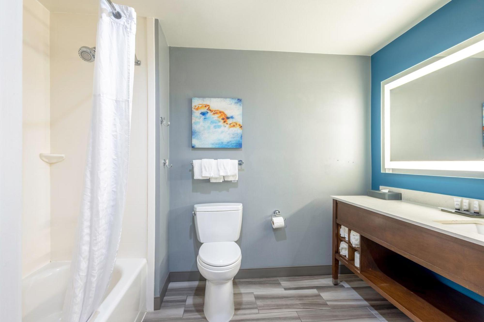 Double Room Two Double Beds Pool View Non-Smoking