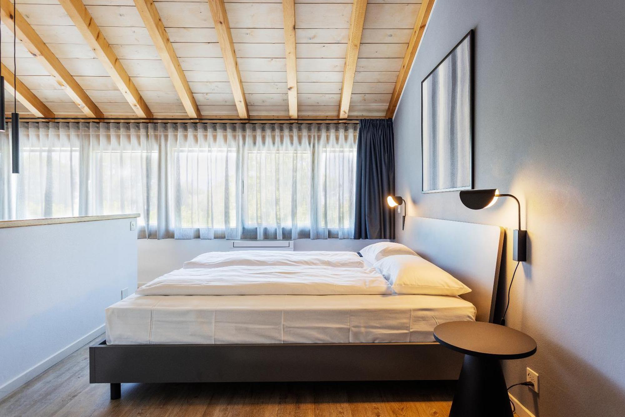 Superior King Suite
