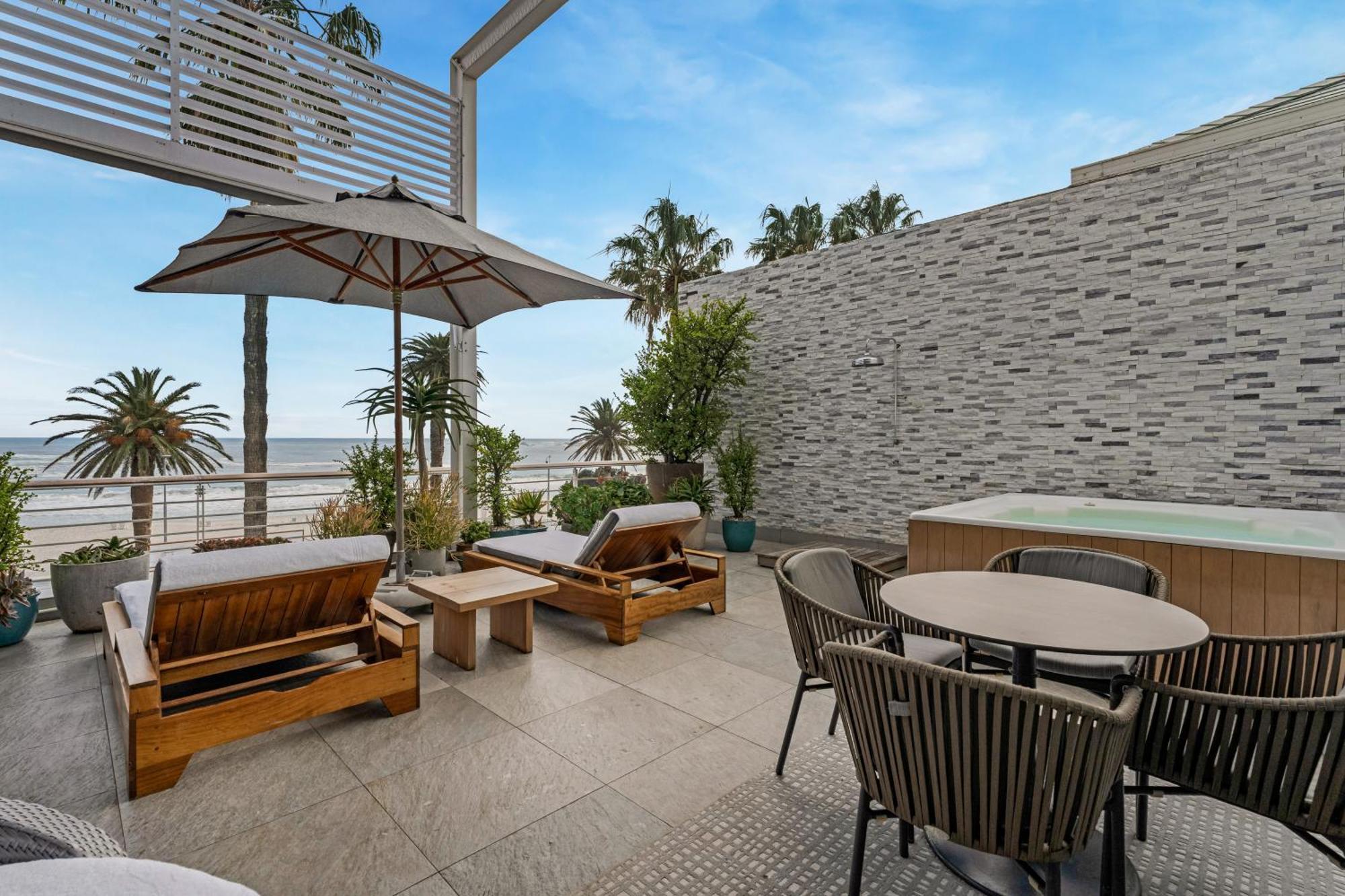 Deluxe Suite mit Meerblick