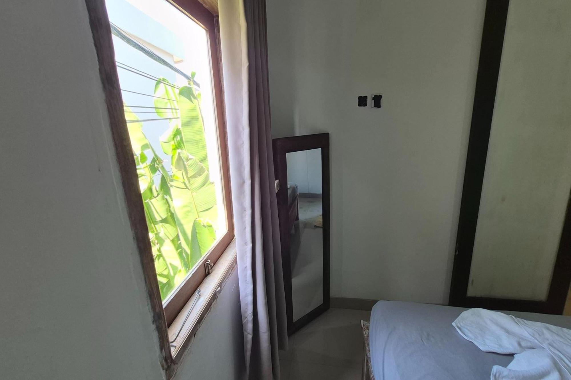 Kamar Budget Double