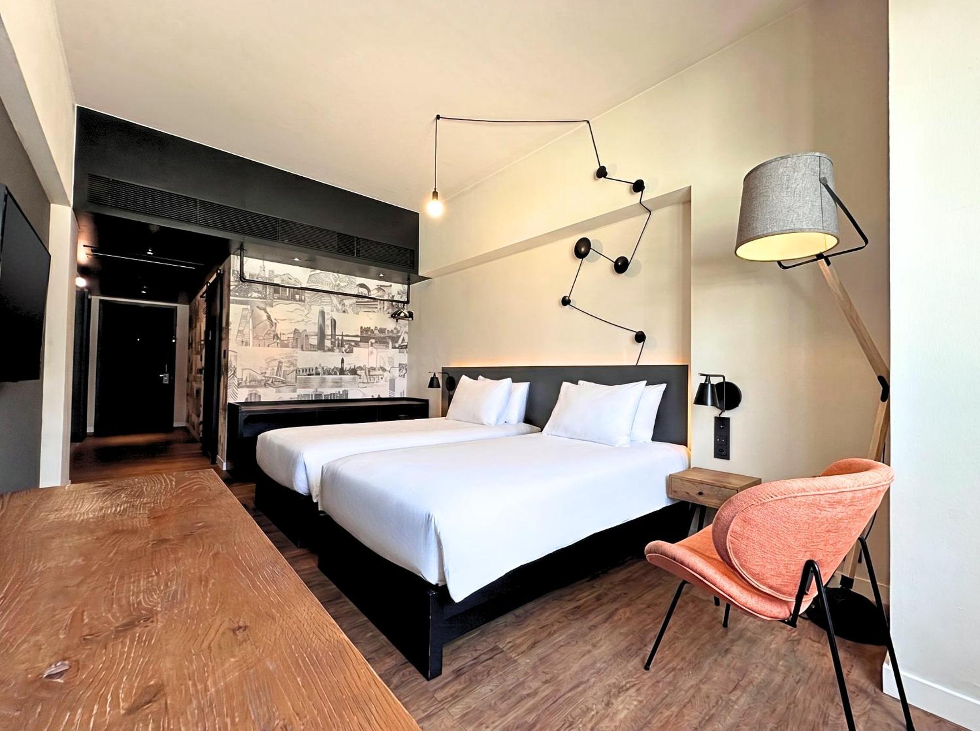 penta Plus Twin Room