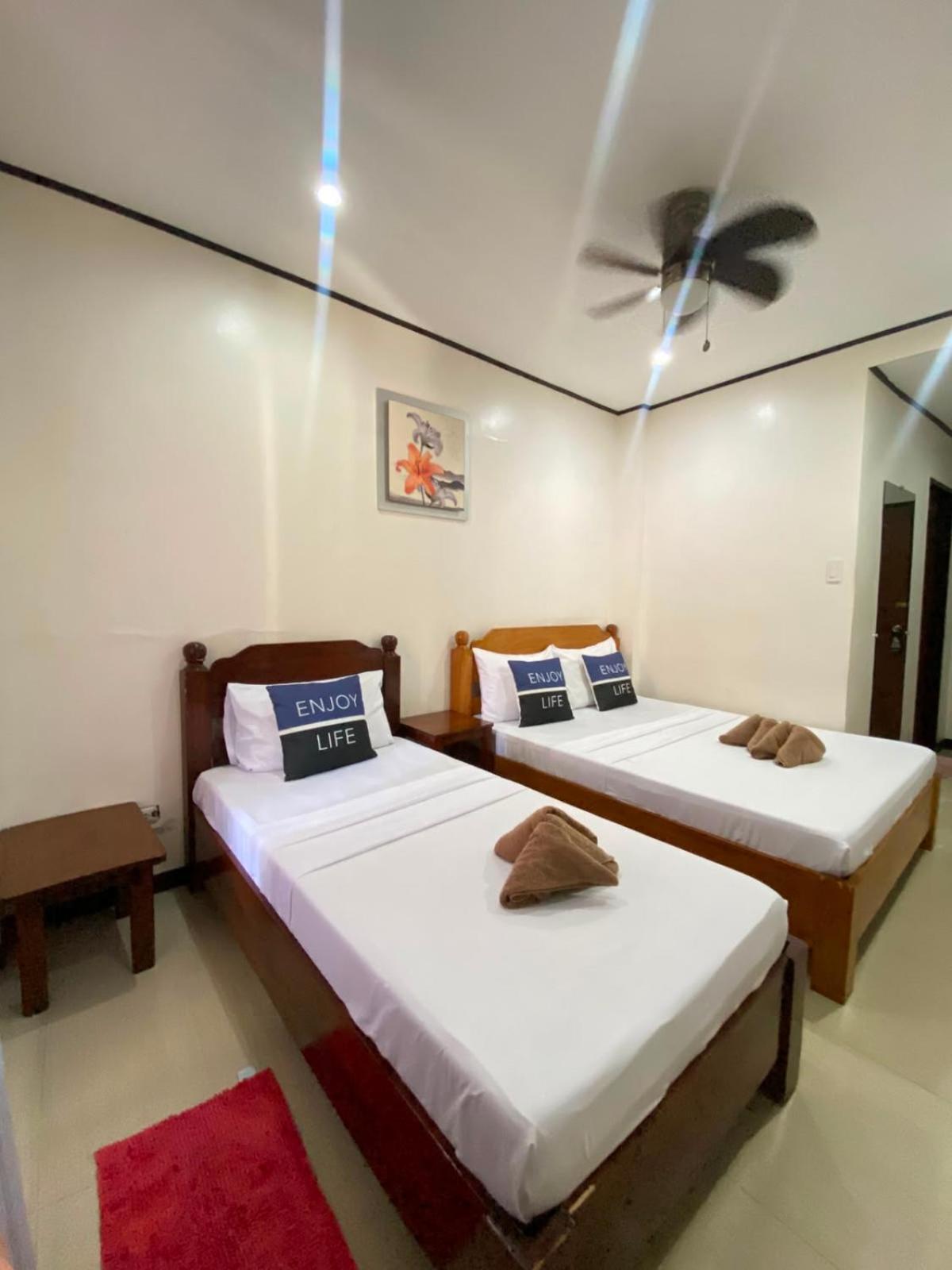 Triple Room with Terrace