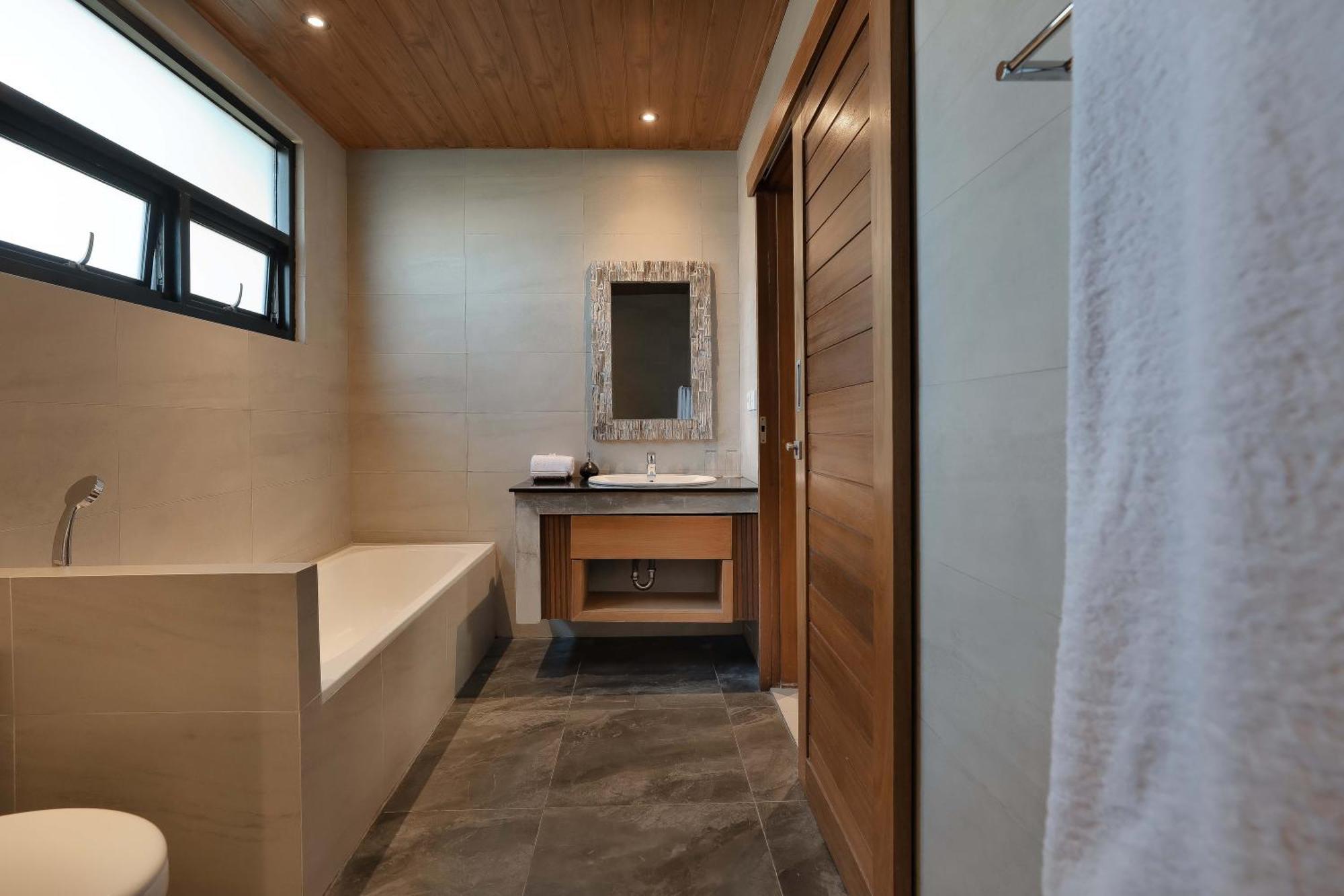 Family Suite with Kitchenette