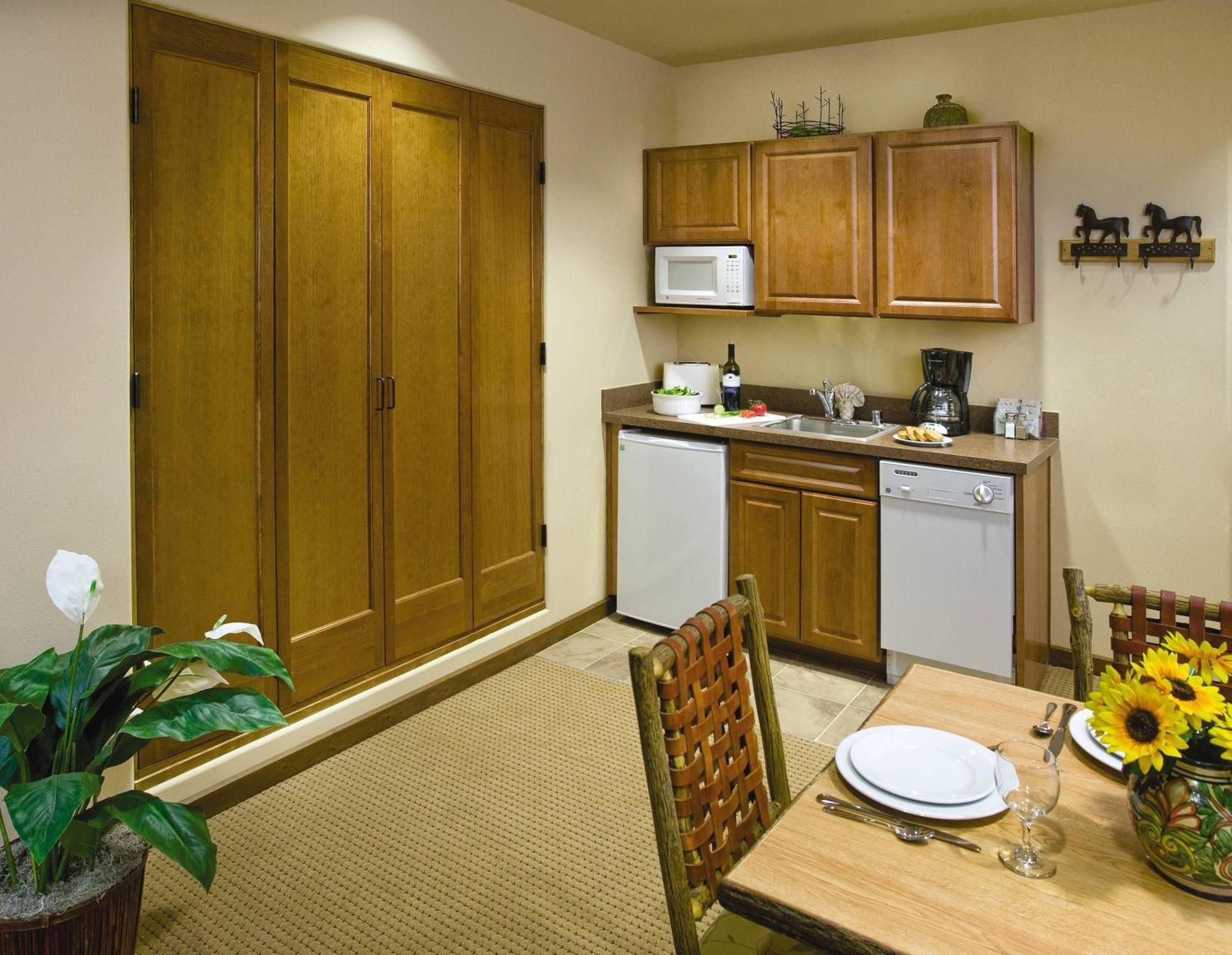 Studio with Murphy Bed
