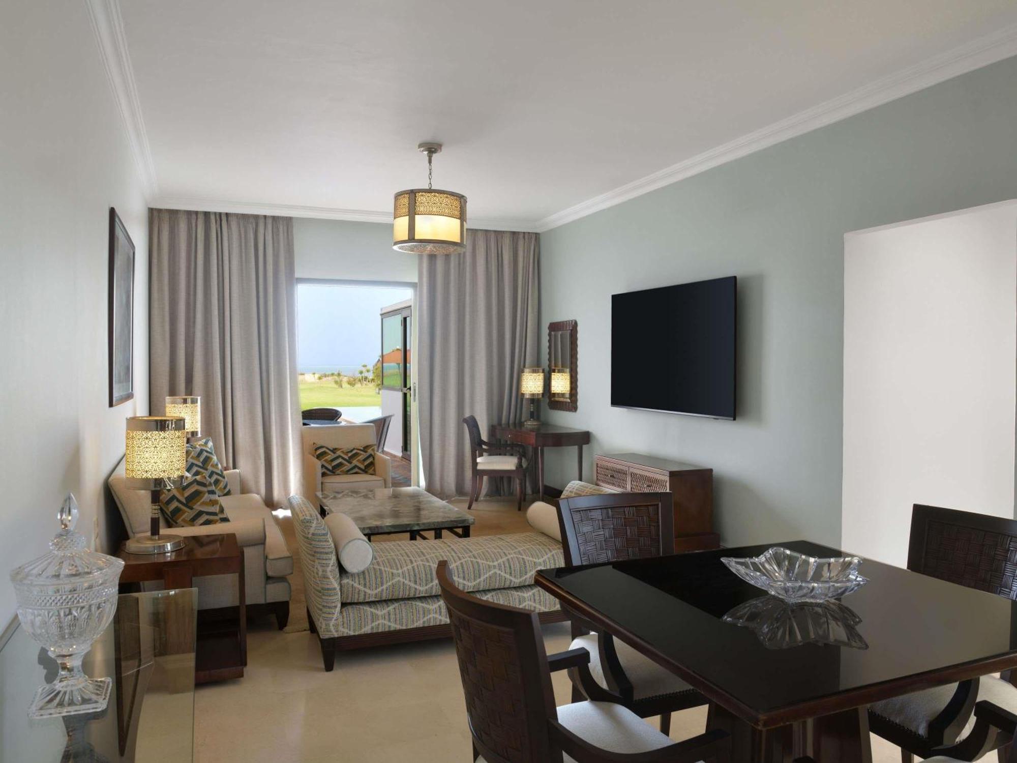 Executive Two-Bedroom Villa Private Heated Pool Ocean View