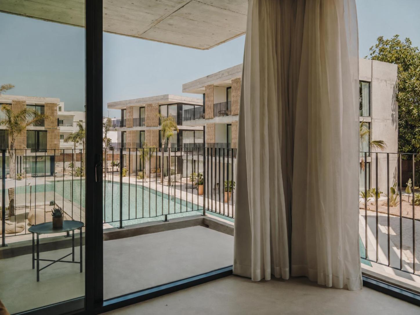 Nomad Corner Junior Suite Pool View
